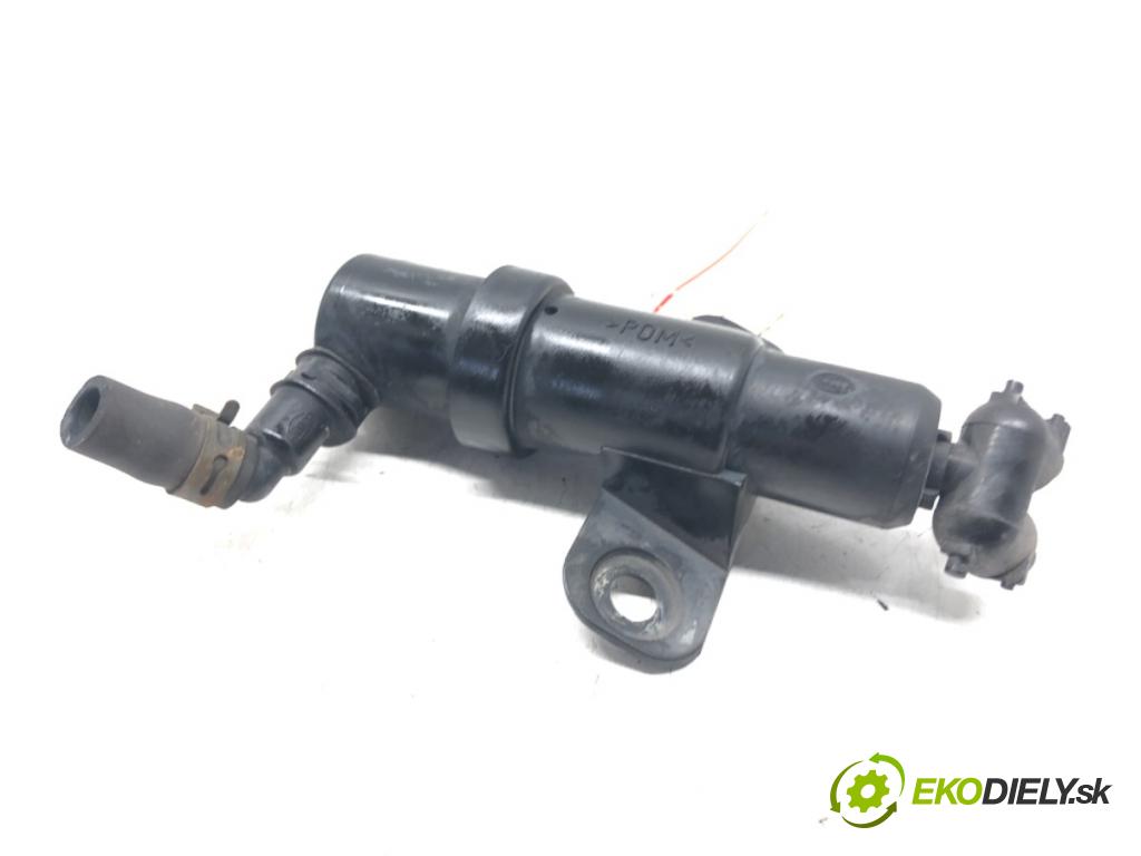 MAZDA 5 (CR19) 2005 - 2010    2.0 CD (CR19) 105 kW [143 KM] olej napędowy 2005 -  ostrekovača svetla ľavy  (Motorčeky, čerpadlá ostrekovačov)