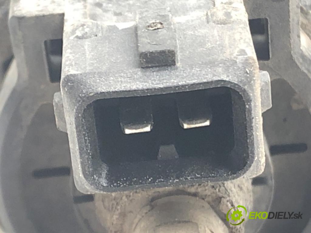 MAZDA 5 (CR19) 2005 - 2010    2.0 CD (CR19) 105 kW [143 KM] olej napędowy 2005 -  motorek paliva Webasto 221000500400 (Webasto ohřívače)