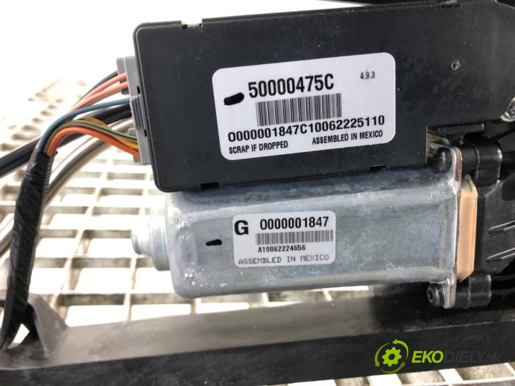 OPEL ANTARA A (L07) 2006 - 2022    2.0 CDTI 110 kW [150 KM] olej napędowy 2006 - 2011  střešní okno 50000475C (Okna karoserie)