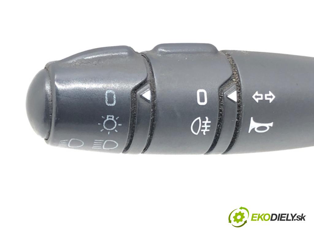 DACIA LOGAN (LS_) 2004 - 2022    1.6 MPI 85 62 kW [84 KM] benzyna 2010 - 2022  Prepínač kombinovaný 8200792575T (Prepínače, spínače, tlačidlá a ovládače kúrenia)
