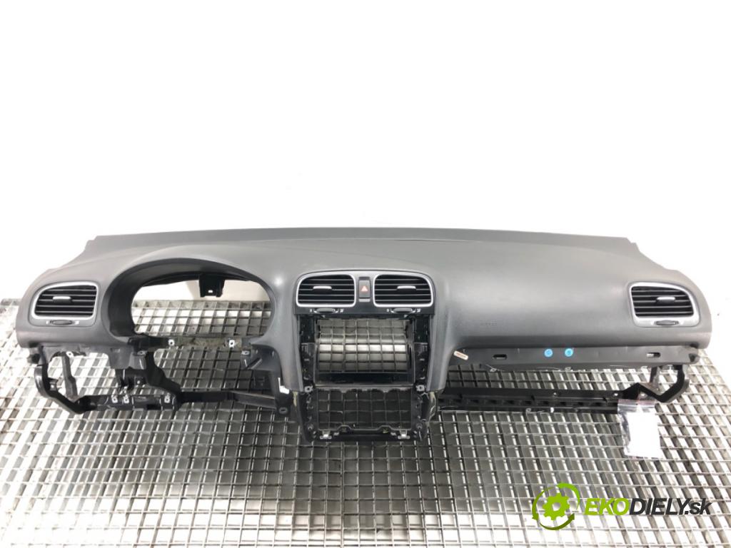 VW GOLF VI Variant (AJ5) 2009 - 2014    1.6 TDI 77 kW [105 KM] olej napędowy 2009 - 2013  Palubná doska  (Palubné dosky)