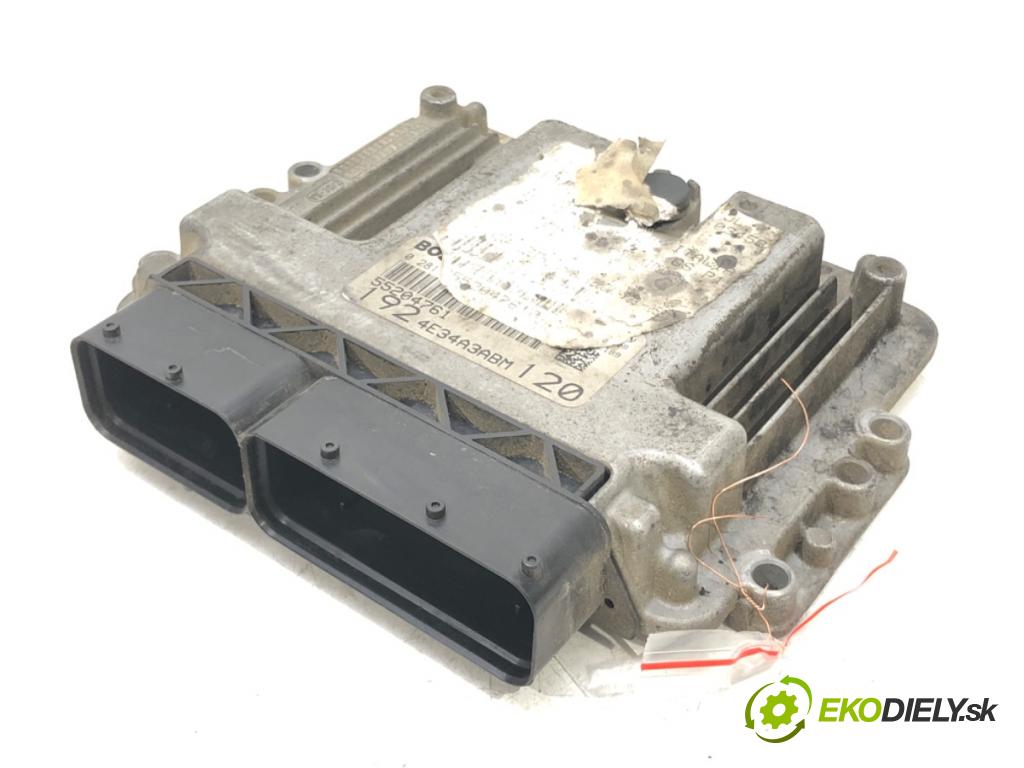 FIAT STILO (192_) 2001 - 2010    1.9 D Multijet 88 kW [120 KM] olej napędowy 2005 -  riadiaca jednotka Motor 55204761 (Riadiace jednotky)