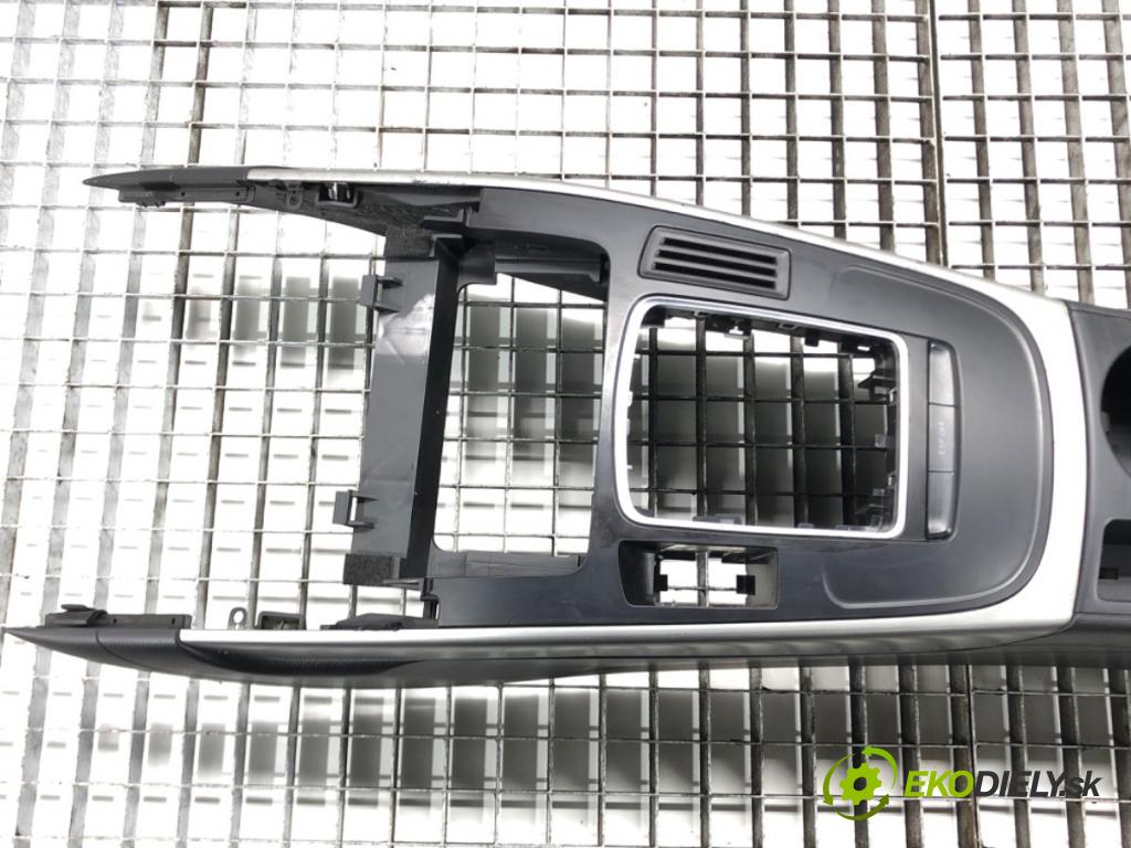 AUDI A4 B8 (8K2) 2007 - 2015    2.7 TDI 140 kW [190 KM] olej napędowy 2007 - 2012  Tunel stredový  (Stredový tunel / panel)