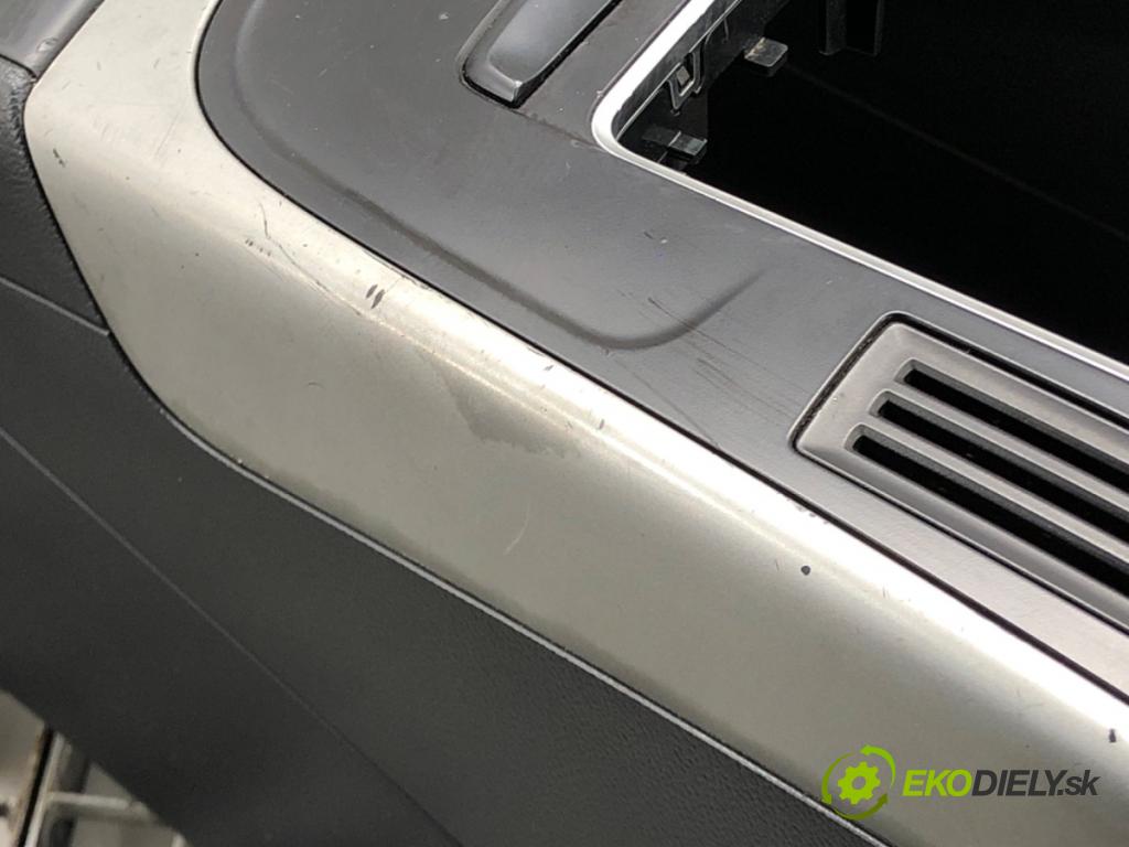 AUDI A4 B8 (8K2) 2007 - 2015    2.7 TDI 140 kW [190 KM] olej napędowy 2007 - 2012  Tunel stredový  (Stredový tunel / panel)