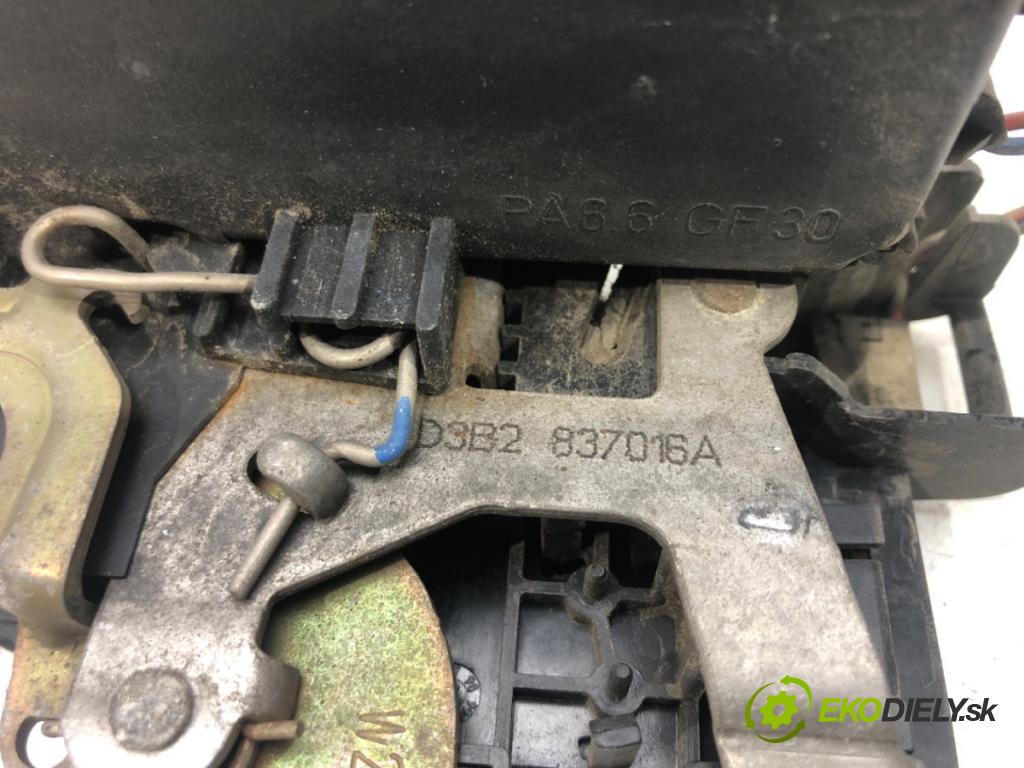 VW PASSAT B5.5 (3B3) 2000 - 2005    1.9 TDI 96 kW [130 KM] olej napędowy 2000 - 2005  zámok predný pravy 3B2837016A