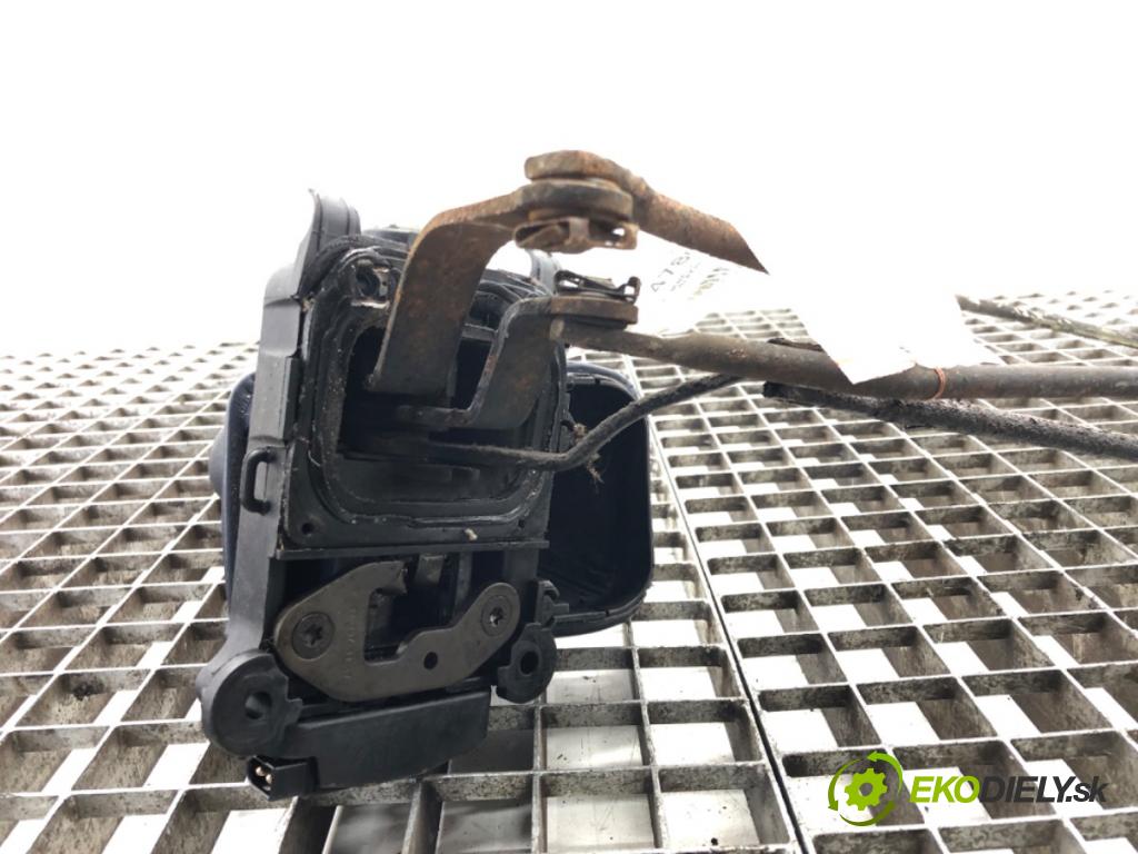 MERCEDES-BENZ KLASA E (W210) 1995 - 2003    E 250 D (210.010) 83 kW [113 KM] olej napędowy 199  Kulisa  (Rýchlostné páky / kulisy)