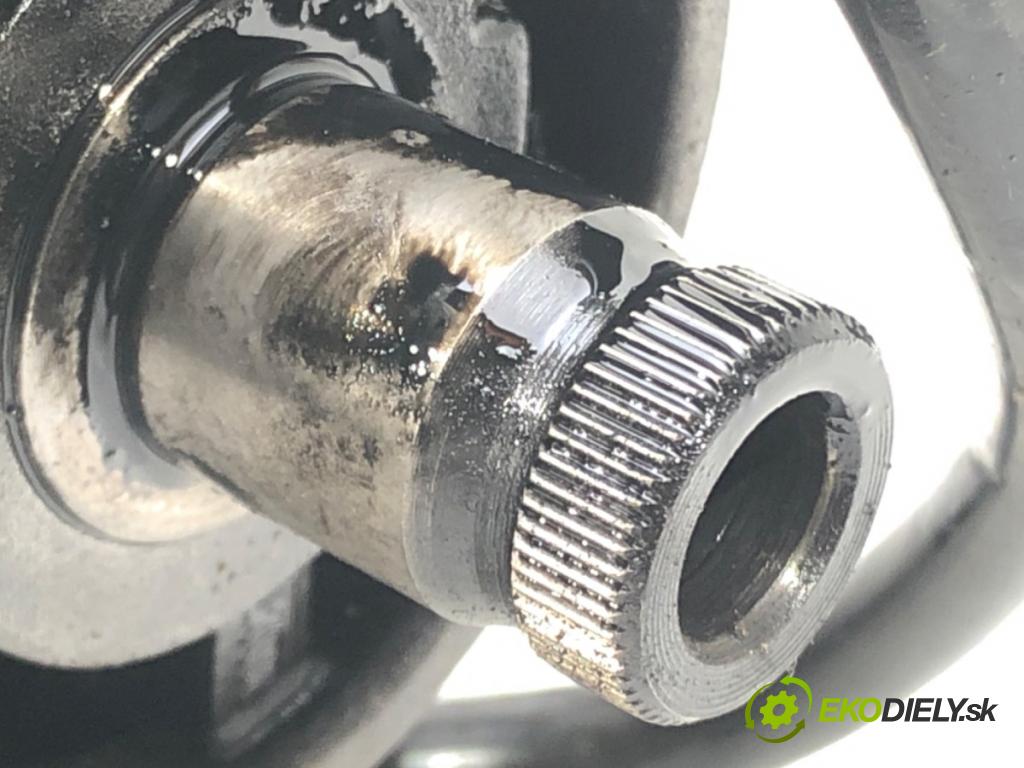 MERCEDES-BENZ KLASA E (W210) 1995 - 2003    E 250 D (210.010) 83 kW [113 KM] olej napędowy 199  Pumpa vstrekovacia 0400195001 6050700401ER (Vstrekovacie čerpadlá)