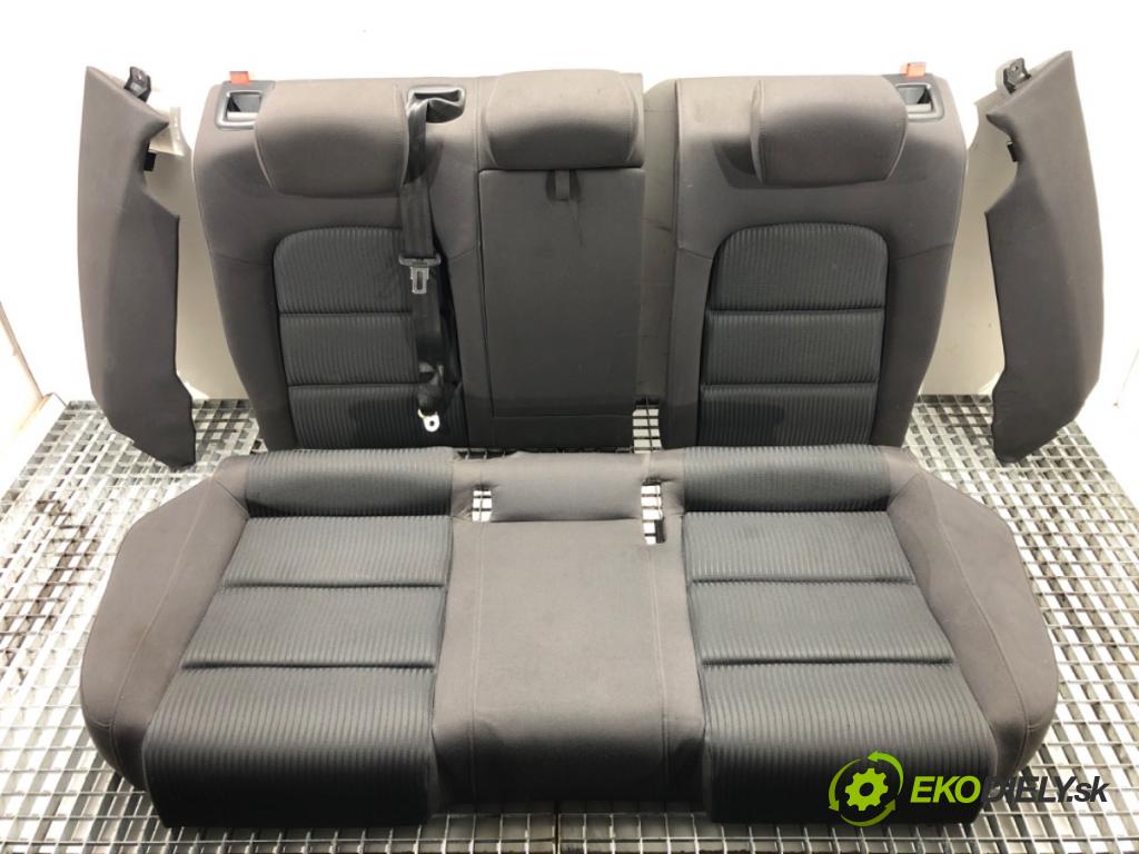 AUDI A4 B8 Avant (8K5) 2007 - 2015    1.8 TFSI 118 kW [160 KM] benzyna 2007 - 2012  sedadlo zadní část  (Sedačky, sedadla)