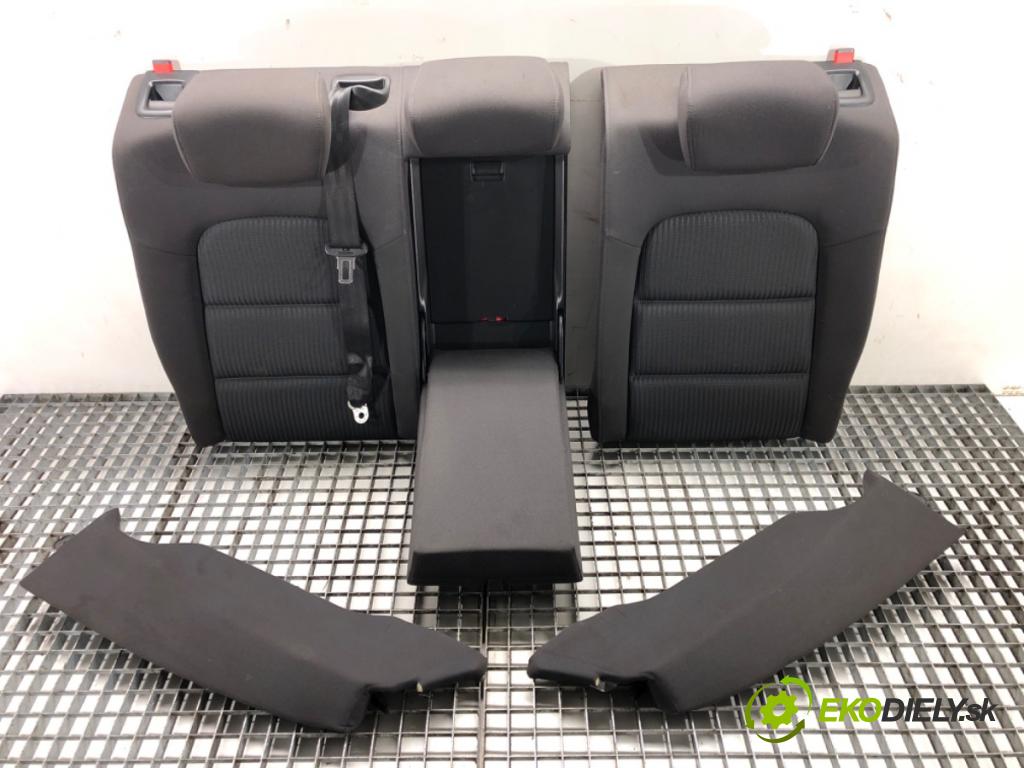 AUDI A4 B8 Avant (8K5) 2007 - 2015    1.8 TFSI 118 kW [160 KM] benzyna 2007 - 2012  sedadlo zadní část  (Sedačky, sedadla)