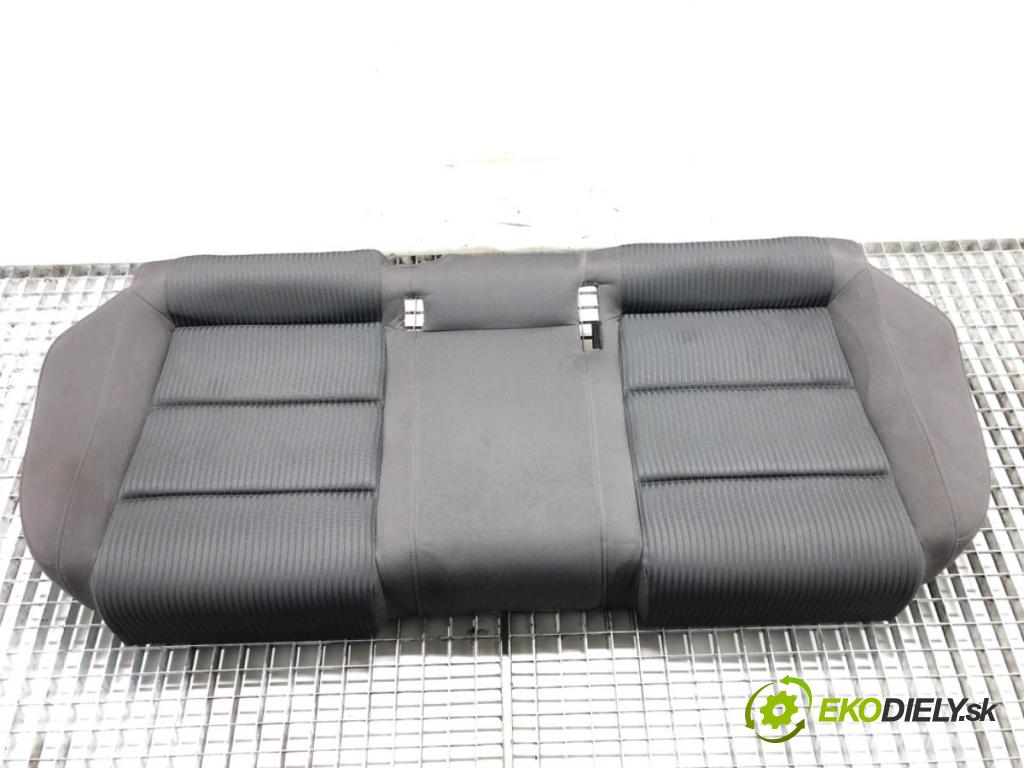 AUDI A4 B8 Avant (8K5) 2007 - 2015    1.8 TFSI 118 kW [160 KM] benzyna 2007 - 2012  sedadlo zadní část  (Sedačky, sedadla)