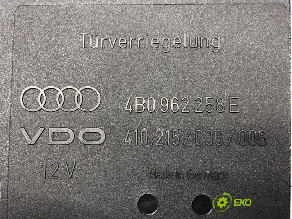 AUDI A6 C5 (4B2) 1997 - 2005    2.5 TDI quattro 132 kW [180 KM] olej napędowy 2000  Modul komfortu 4B0962258E (Moduly komfortu)