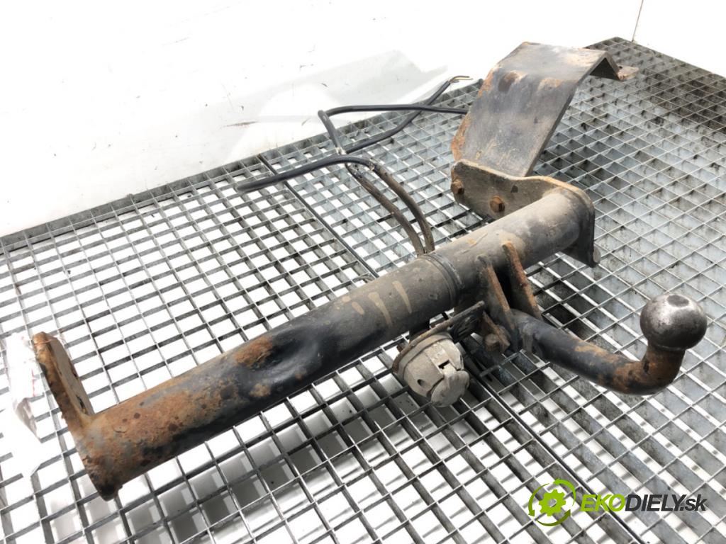 TOYOTA PREVIA II (_R3_) 2000 - 2006    2.4 (ACR30) 115 kW [156 KM] benzyna 2000 - 2006  Hák tažné zařízení