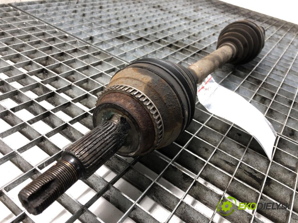 TOYOTA PREVIA II (_R3_) 2000 - 2006    2.4 (ACR30) 115 kW [156 KM] benzyna 2000 - 2006  Poloos ľavá strana  (Poloosy)