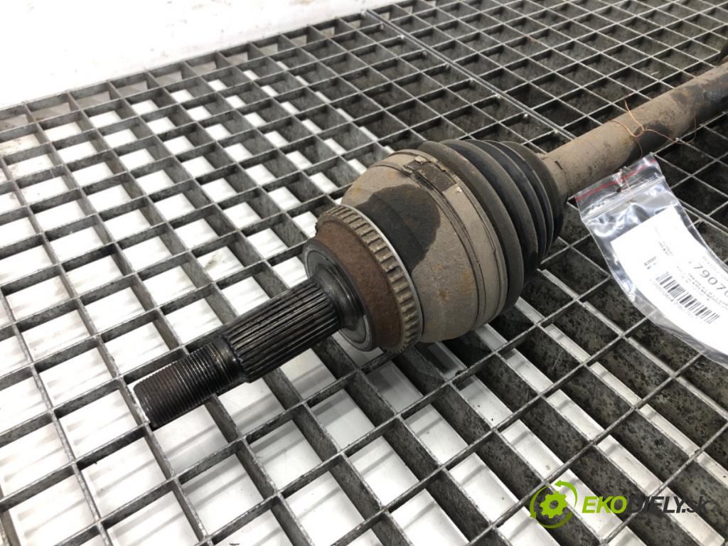 TOYOTA PREVIA II (_R3_) 2000 - 2006    2.4 (ACR30) 115 kW [156 KM] benzyna 2000 - 2006  Poloos pravá  (Poloosy)