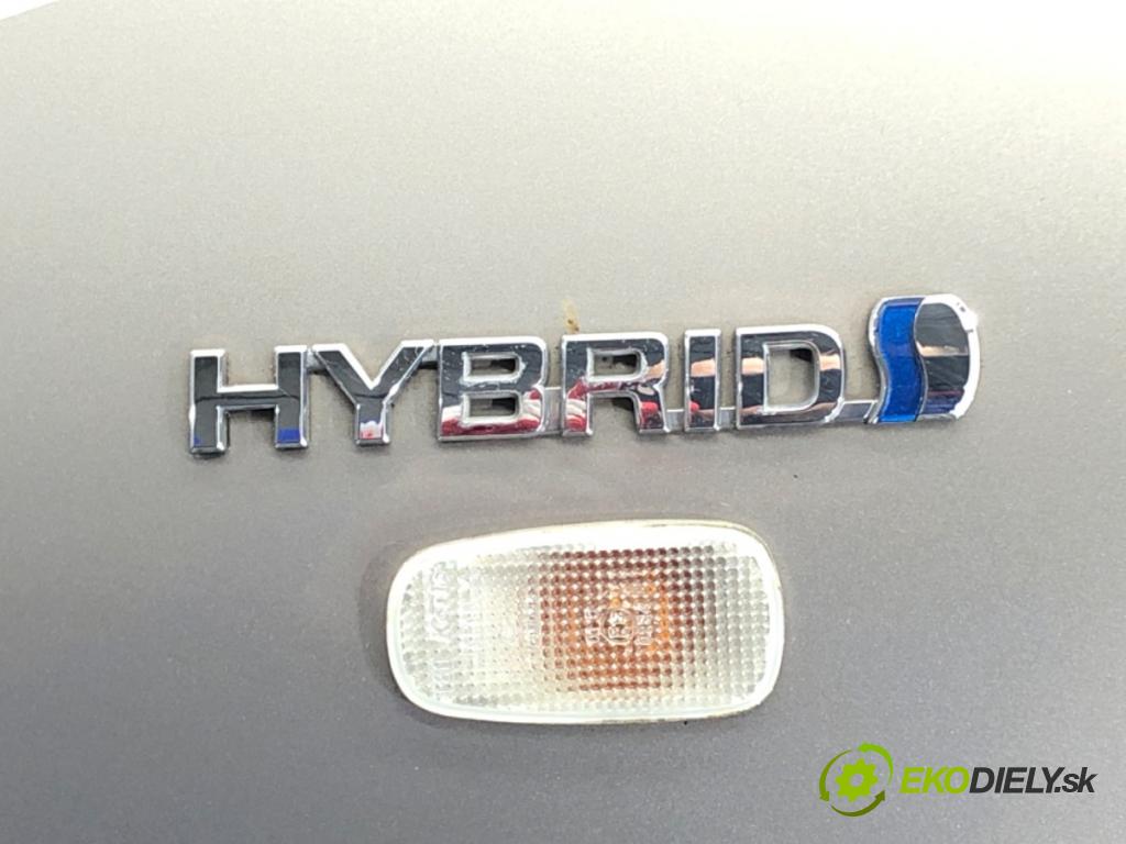 TOYOTA PRIUS Liftback (_W2_) 2003 - 2009    1.5 Hybrid (NHW20_) 57 kW [78 KM] Hybryda silnik b  blatník přední část levý