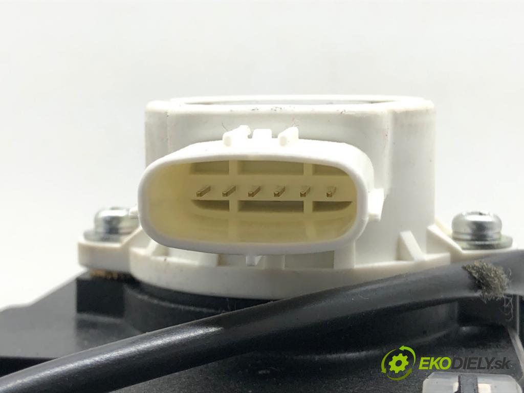 TOYOTA PRIUS Liftback (_W2_) 2003 - 2009    1.5 Hybrid (NHW20_) 57 kW [78 KM] Hybryda silnik b  Kulisa 89451-47030 (Rýchlostné páky / kulisy)