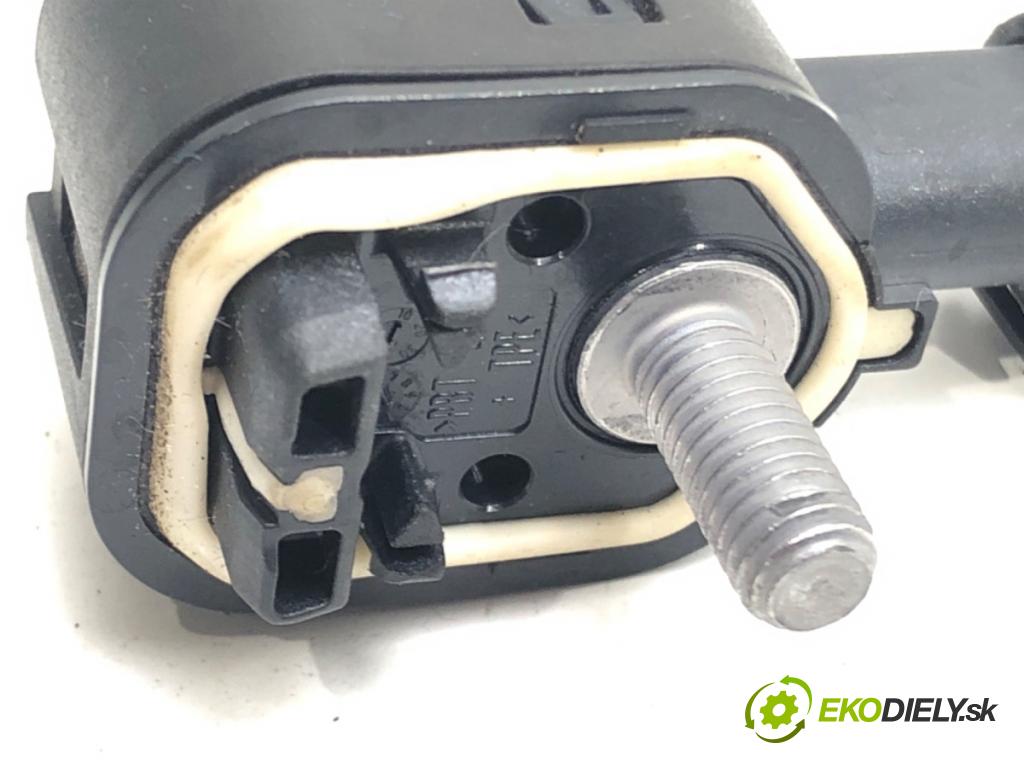 BMW 5 (F10) 2009 - 2016    528 i xDrive 180 kW [245 KM] benzyna 2011 - 2016  Snímač nárazu 9224178 (Snímače nárazu)