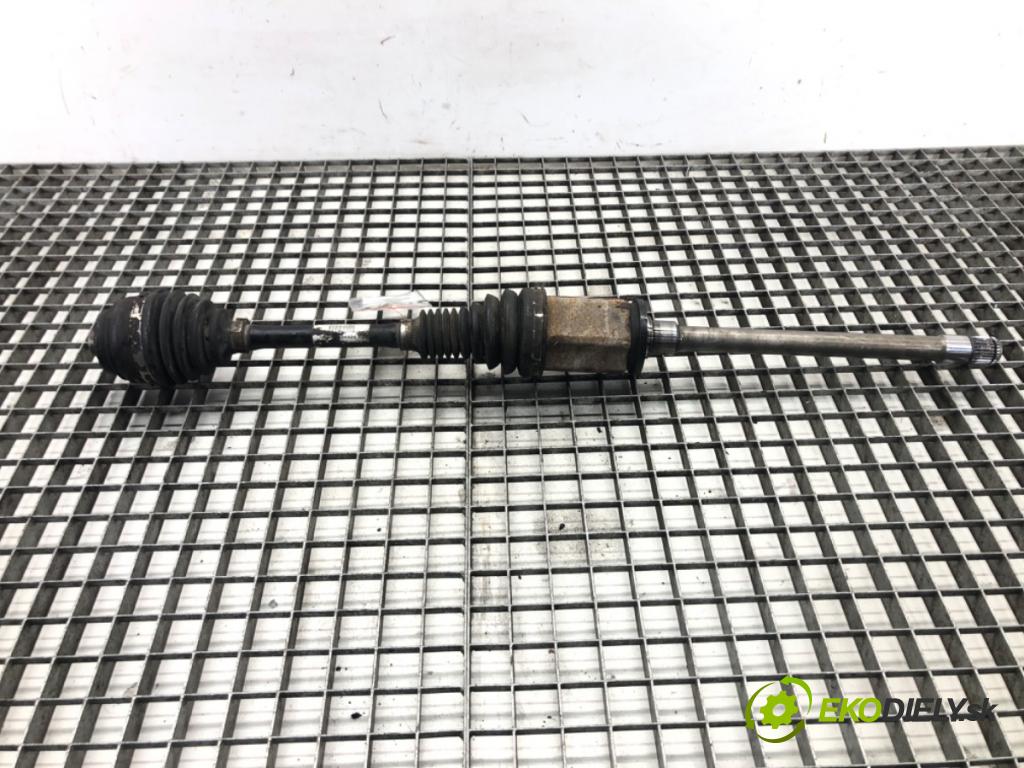 BMW 5 (F10) 2009 - 2016    528 i xDrive 180 kW [245 KM] benzyna 2011 - 2016  Poloos pravá  (Poloosy)