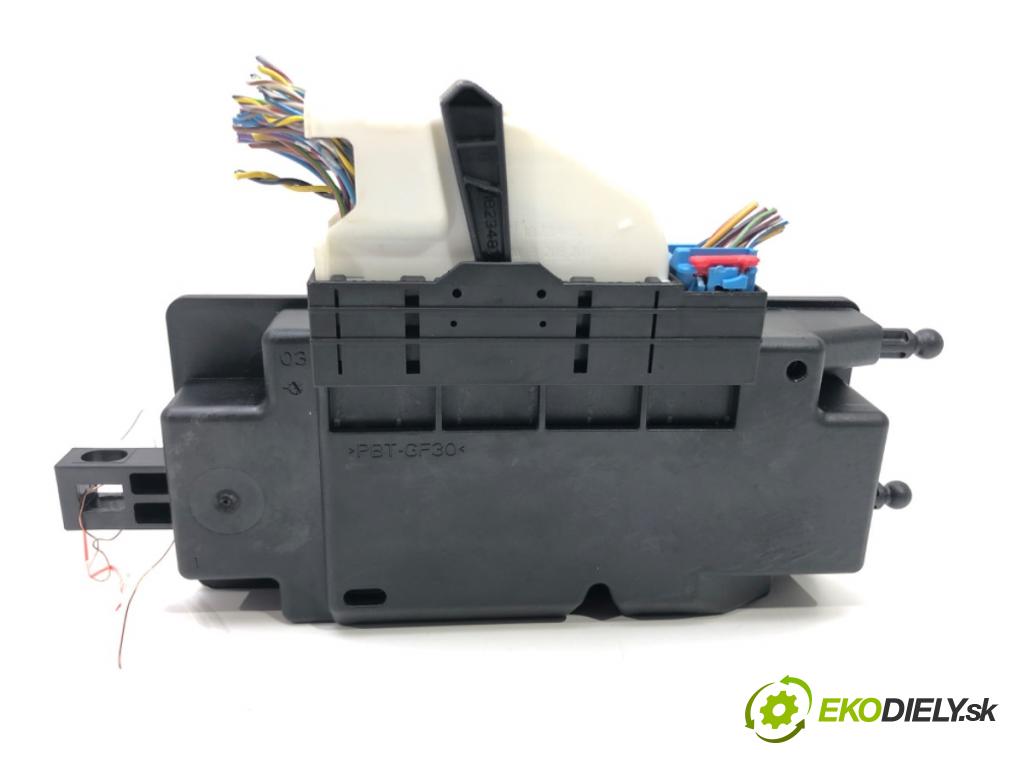 BMW 5 (F10) 2009 - 2016    528 i xDrive 180 kW [245 KM] benzyna 2011 - 2016  Modul Riadiaca jednotka airbag 9280186