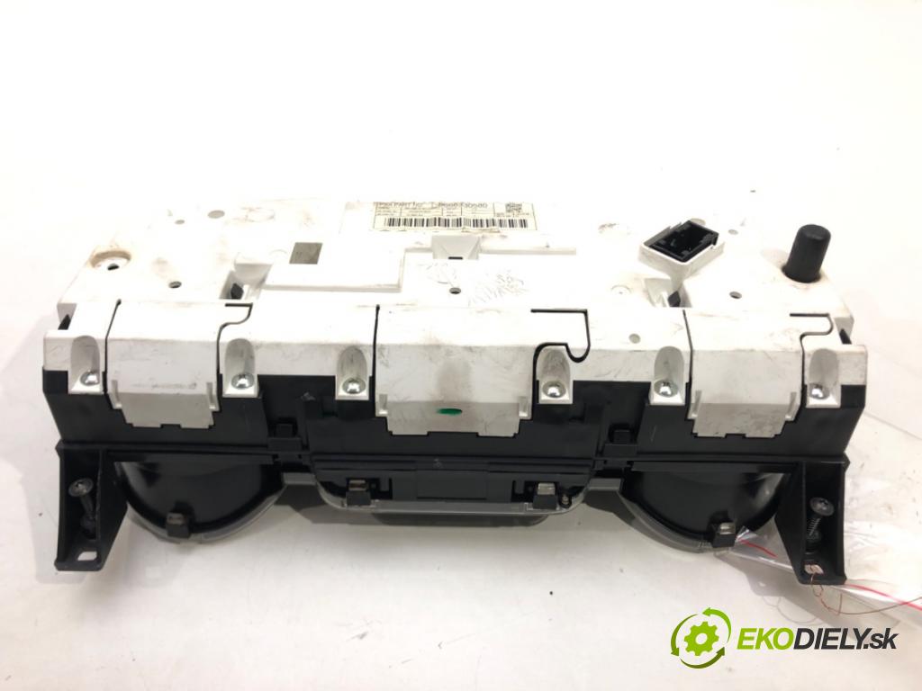 CITROEN C5 III (RD_) 2008 - 2022    1.6 HDi 110 82 kW [112 KM] olej napędowy 2010 - 20  Prístrojovka 9666330580 (Prístrojové dosky, displeje)