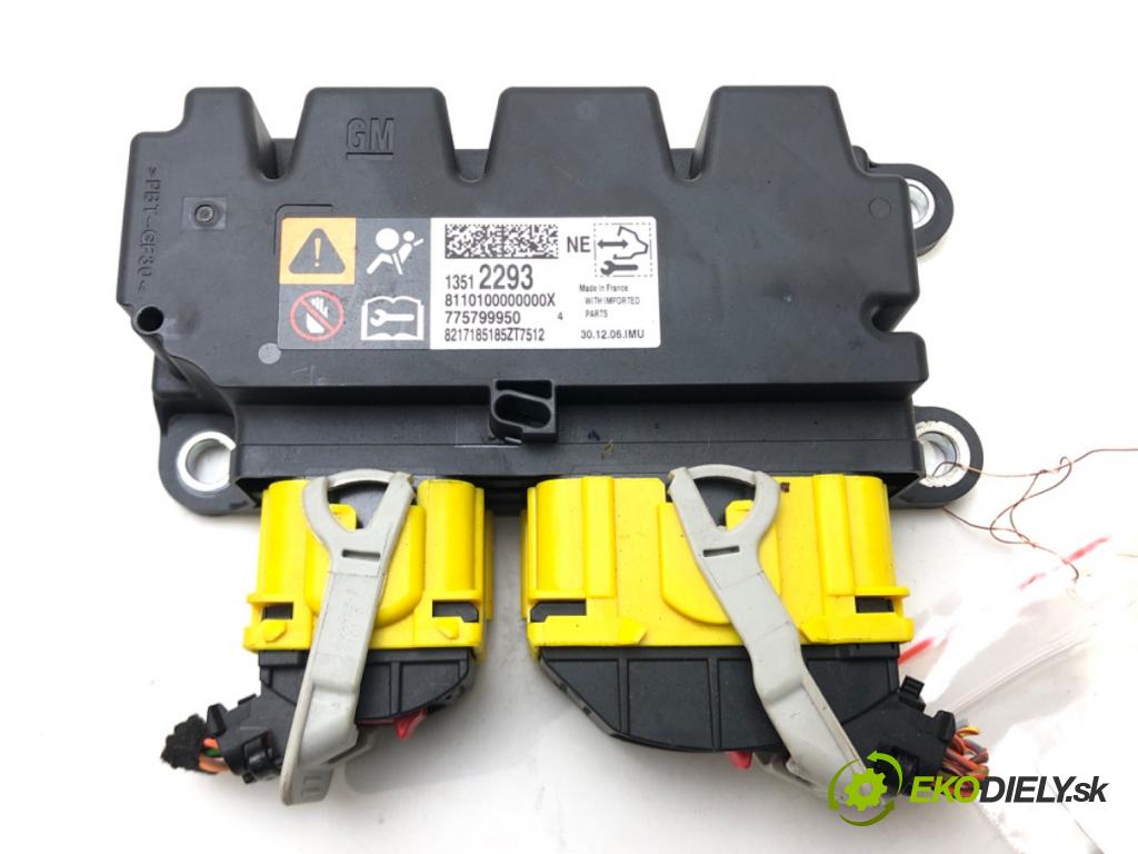 OPEL ADAM (M13) 2012 - 2019    1.4 64 kW [87 KM] benzyna 2012 - 2019  senzor airbag 13512293 (Snímače)
