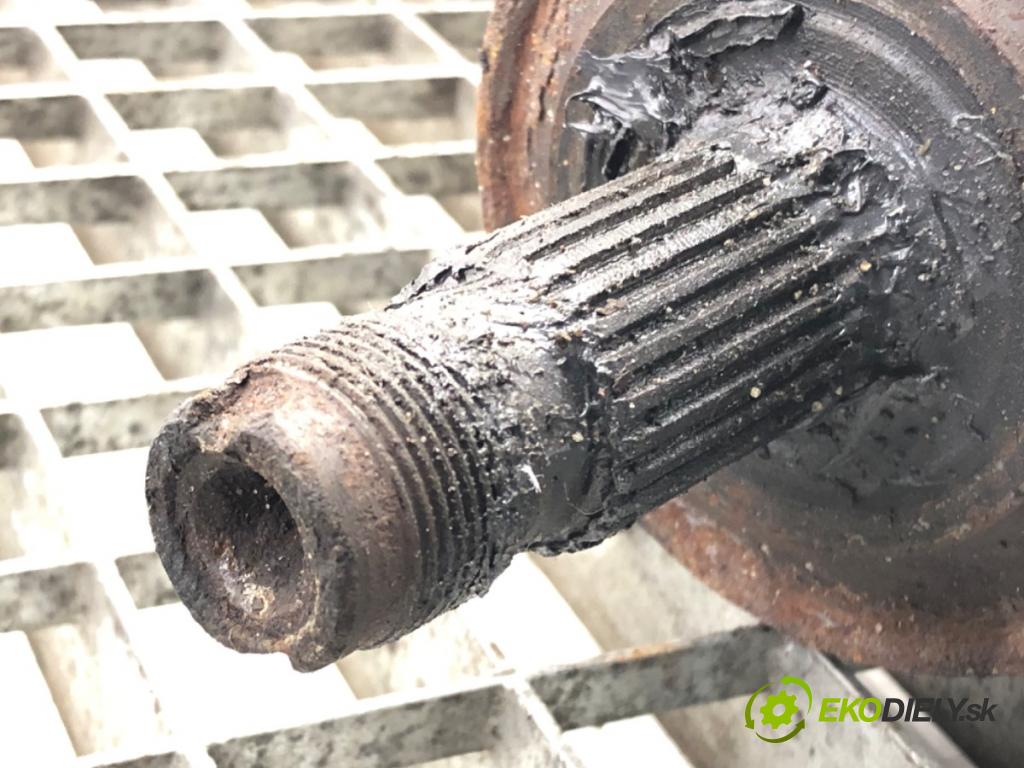 MERCEDES-BENZ KLASA C (W202) 1993 - 2000    C 220 D (202.121) 70 kW [95 KM] olej napędowy 1993  Poloos pravá  (Poloosy)