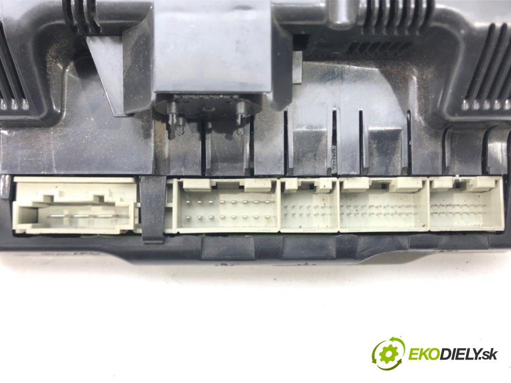 AUDI A6 Allroad C6 (4FH) 2006 - 2011    3.0 TDI quattro 176 kW [240 KM] olej napędowy 2008  Panel ovládaní topení 4F1820043AL (Ovládaní topení a přepínače)