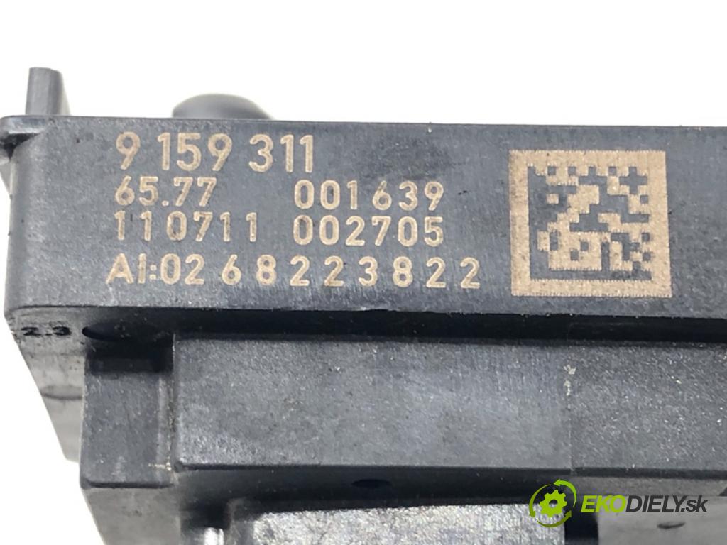 BMW 5 Touring (F11) 2009 - 2017    530 d 190 kW [258 KM] olej napędowy 2011 - 2017  Snímač nárazu 9159311 (Snímače nárazu)