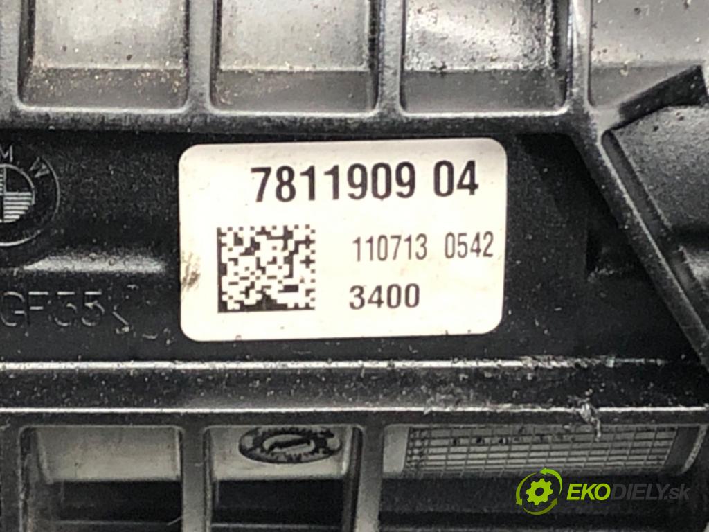 BMW 5 Touring (F11) 2009 - 2017    530 d 190 kW [258 KM] olej napędowy 2011 - 2017  Potrubie sacie, sanie 7811909 (Sacie potrubia)