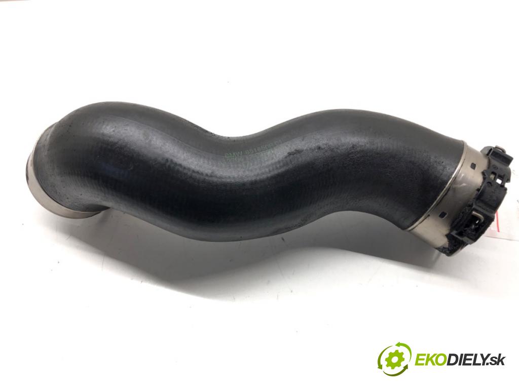 BMW 5 Touring (F11) 2009 - 2017    530 d 190 kW [258 KM] olej napędowy 2011 - 2017  Rúra hadice turba 8516509 (Hadice intercoolera)