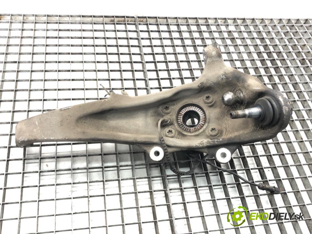 BMW 5 Touring (F11) 2009 - 2017    530 d 190 kW [258 KM] olej napędowy 2011 - 2017  náboj ľavá strana  (Náboje)