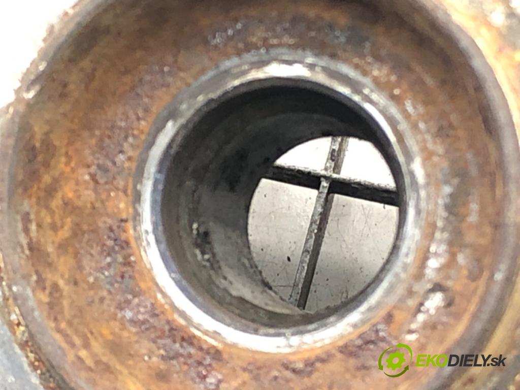 BMW 5 Touring (F11) 2009 - 2017    530 d 190 kW [258 KM] olej napędowy 2011 - 2017  náboj pravá  (Náboje)