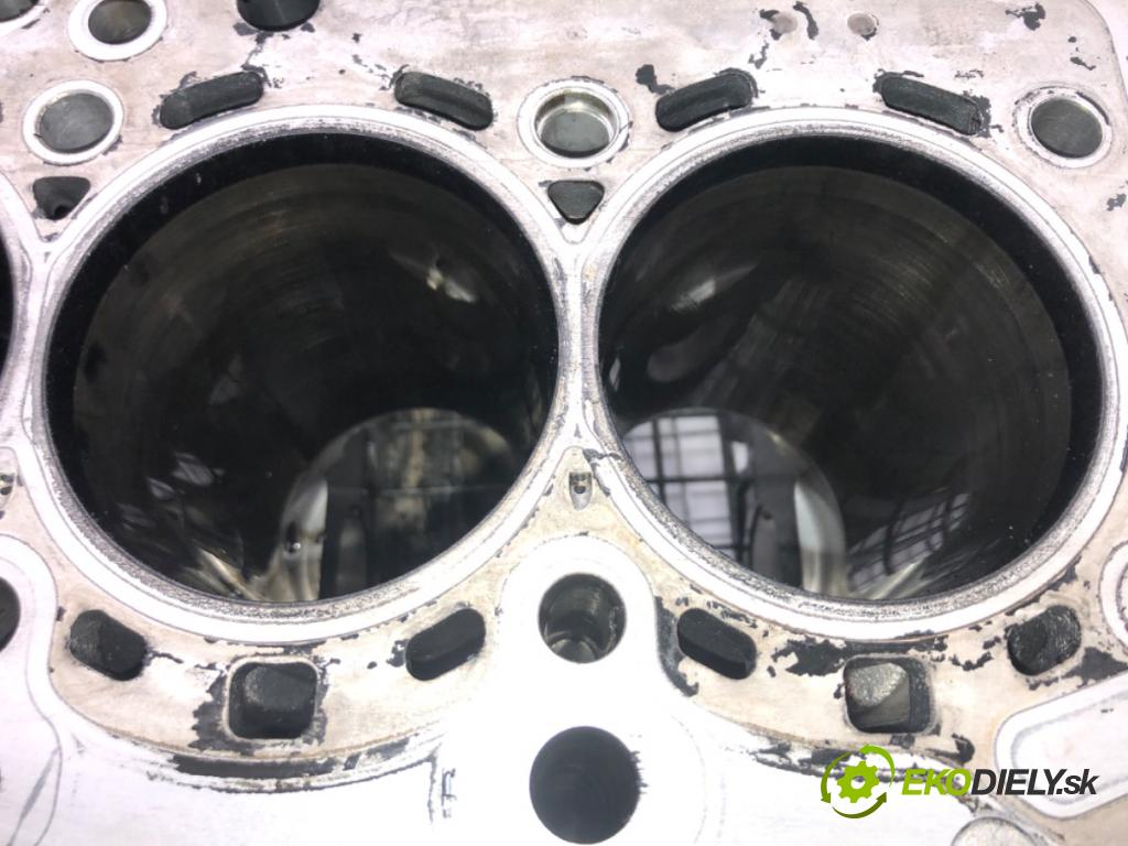 BMW 5 Touring (F11) 2009 - 2017    530 d 190 kW [258 KM] olej napędowy 2011 - 2017  blok Motor N57D30A (Blok motora)