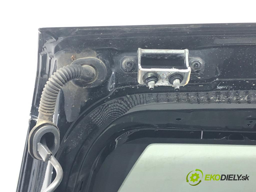 NISSAN X-TRAIL II (T31) 2007 - 2018    2.0 dCi 4x4 110 kW [150 KM] olej napędowy 2007 - 2  zadní část kapota  (Zadní kapoty)