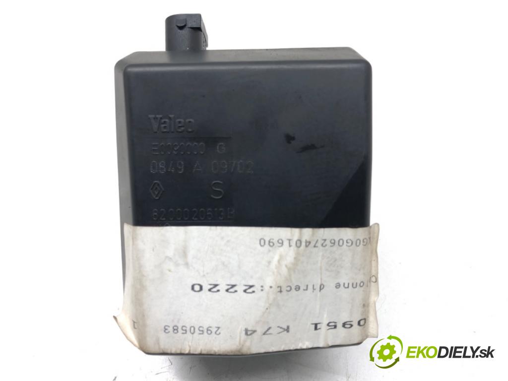 RENAULT LAGUNA II (BG0/1_) 2001 - 2007    1.9 dCi (BG08, BG0G) 88 kW [120 KM] olej napędowy   blokáda volantu 8200020613B (Ostatné)