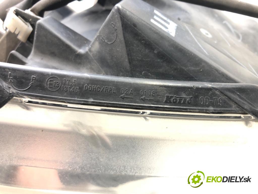 TOYOTA YARIS (_P13_) 2010 - 2022    1.4 D (NLP130_) 66 kW [90 KM] olej napędowy 2011 -  Svetlomet pravy  (Pravé)