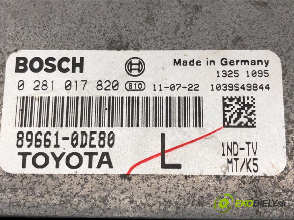 TOYOTA YARIS (_P13_) 2010 - 2022    1.4 D (NLP130_) 66 kW [90 KM] olej napędowy 2011 -  riadiaca jednotka Motor 0281017820 (Riadiace jednotky)