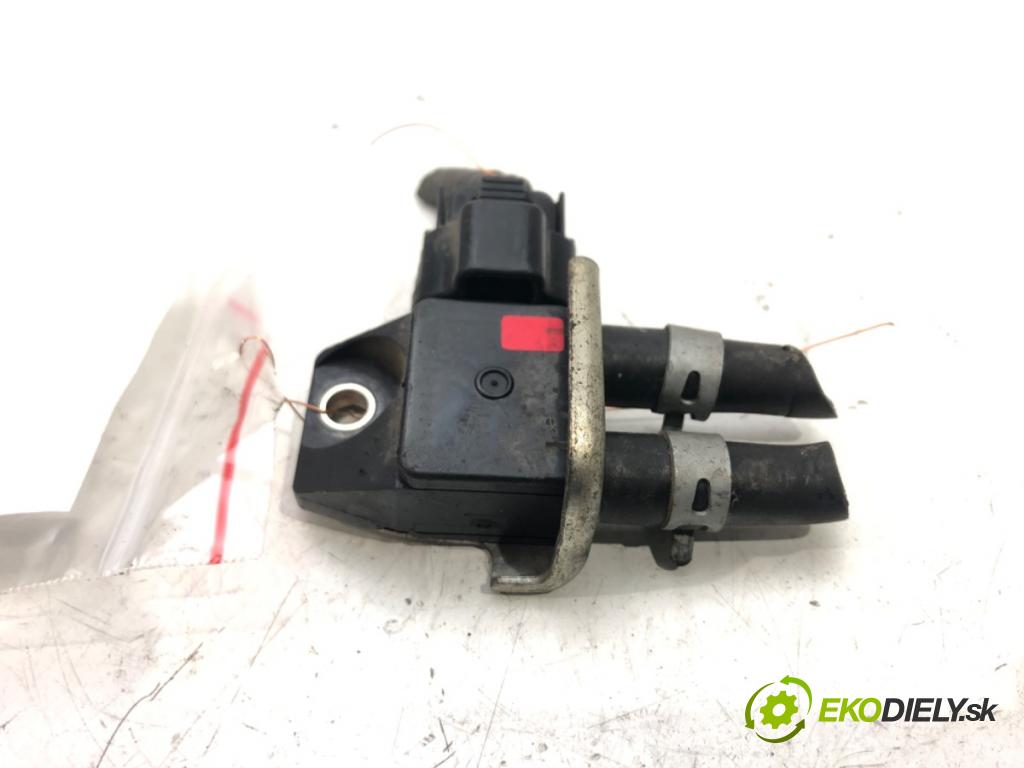 TOYOTA YARIS (_P13_) 2010 - 2022    1.4 D (NLP130_) 66 kW [90 KM] olej napędowy 2011 -  snímač tlaku spalín DPF 89481-12050
