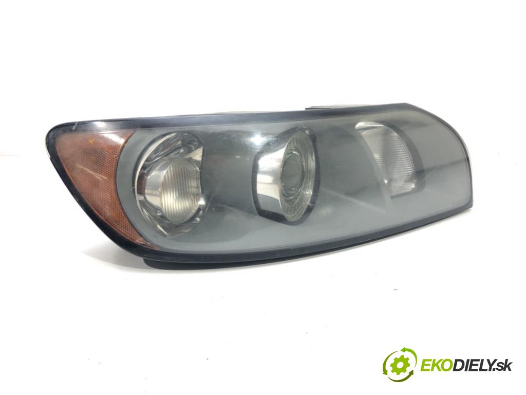 VOLVO V50 (545) 2003 - 2012    2.0 D 100 kW [136 KM] olej napędowy 2004 - 2010  Svetlomet pravy 30698649 (Pravé)