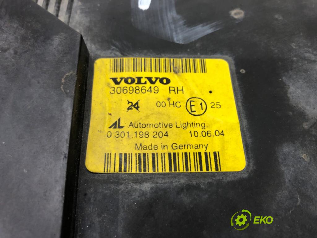 VOLVO V50 (545) 2003 - 2012    2.0 D 100 kW [136 KM] olej napędowy 2004 - 2010  Svetlomet pravy 30698649 (Pravé)