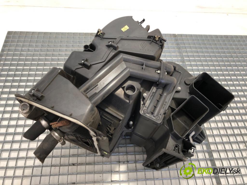 RENAULT TRUCKS PREMIUM 1996 - 2022    DXI 11 450-EC06  Výhrevné teleso, radiátor kúrenia komplet 7420858881