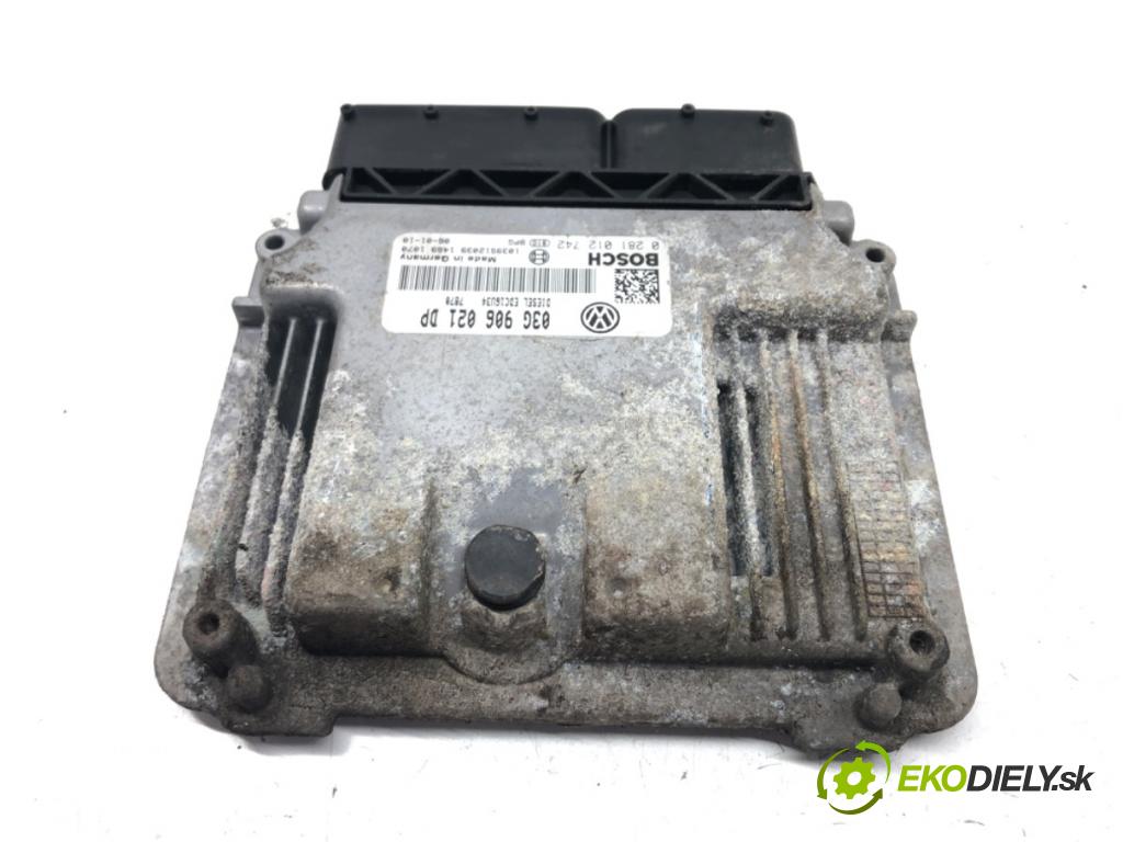 VW PASSAT B6 (3C2) 2005 - 2010    1.9 TDI 77 kW [105 KM] olej napędowy 2005 - 2010  riadiaca jednotka Motor 03G906021DP (Riadiace jednotky)