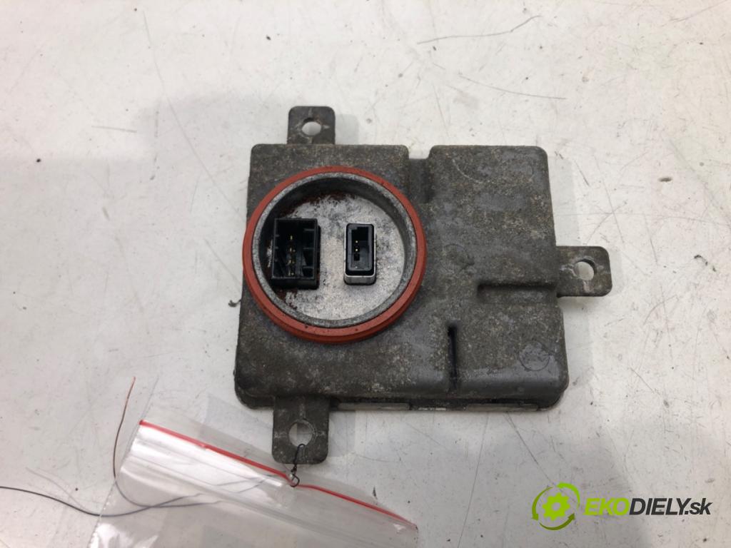 AUDI A4 B8 (8K2) 2007 - 2015    2.0 TDI 105 kW [143 KM] olej napędowy 2007 - 2015  Menič XENON 8K0941597 (Riadiace jednotky xenónu)