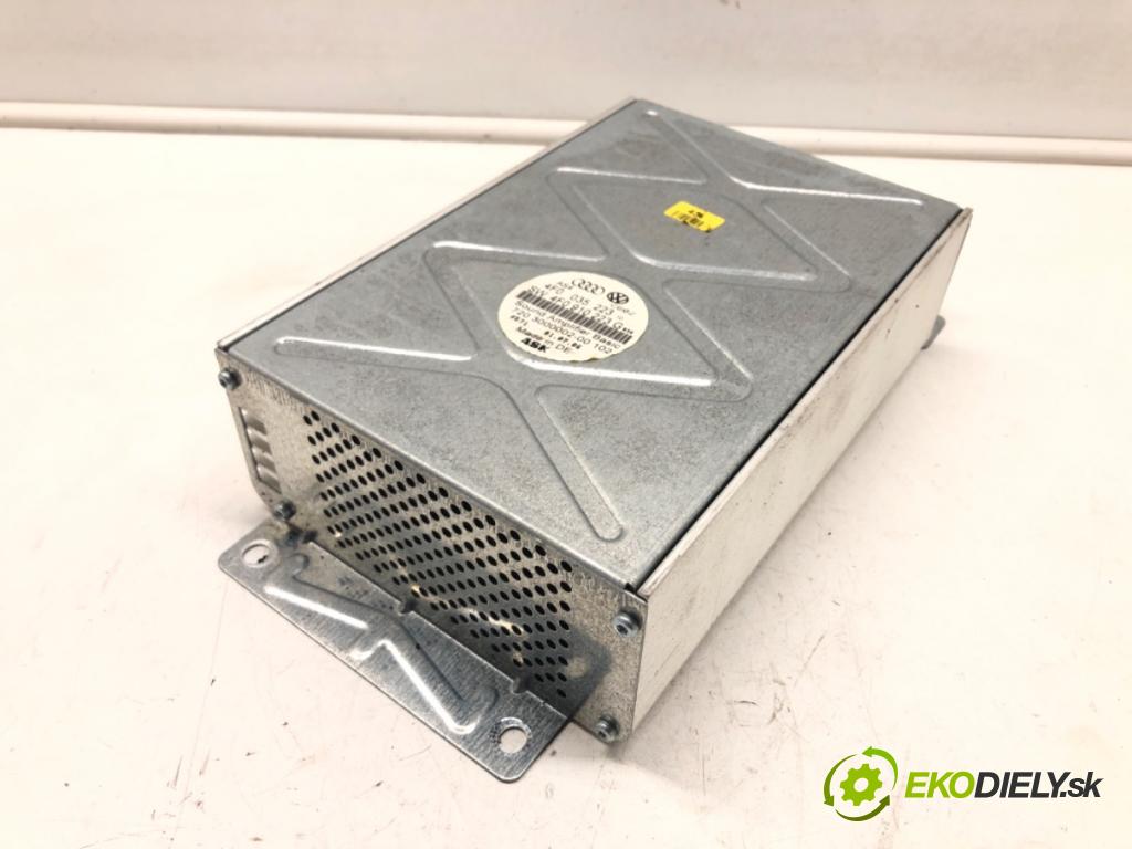 AUDI A6 C6 Avant (4F5) 2004 - 2011    2.0 TFSI 125 kW [170 KM] benzyna 2005 - 2011  Zosilňovač 4F0910223G (Zosilňovače)