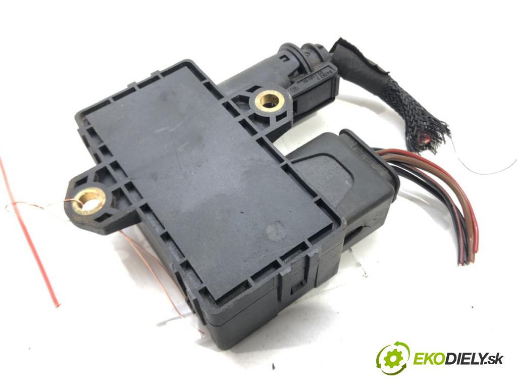 MERCEDES-BENZ KLASA A (W169) 2004 - 2012    A 180 CDI (169.007, 169.307) 80 kW [109 KM] olej n  relé sviečok žhavenia 132198 (Relé)