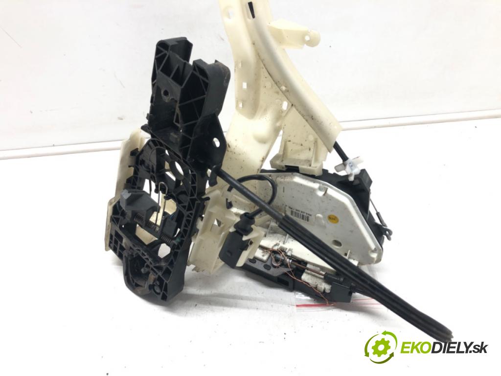 VW PASSAT CC B6 (357) 2008 - 2012    1.8 TSI 118 kW [160 KM] benzyna 2008 - 2012  zámok přední část pravý 5N1837016A