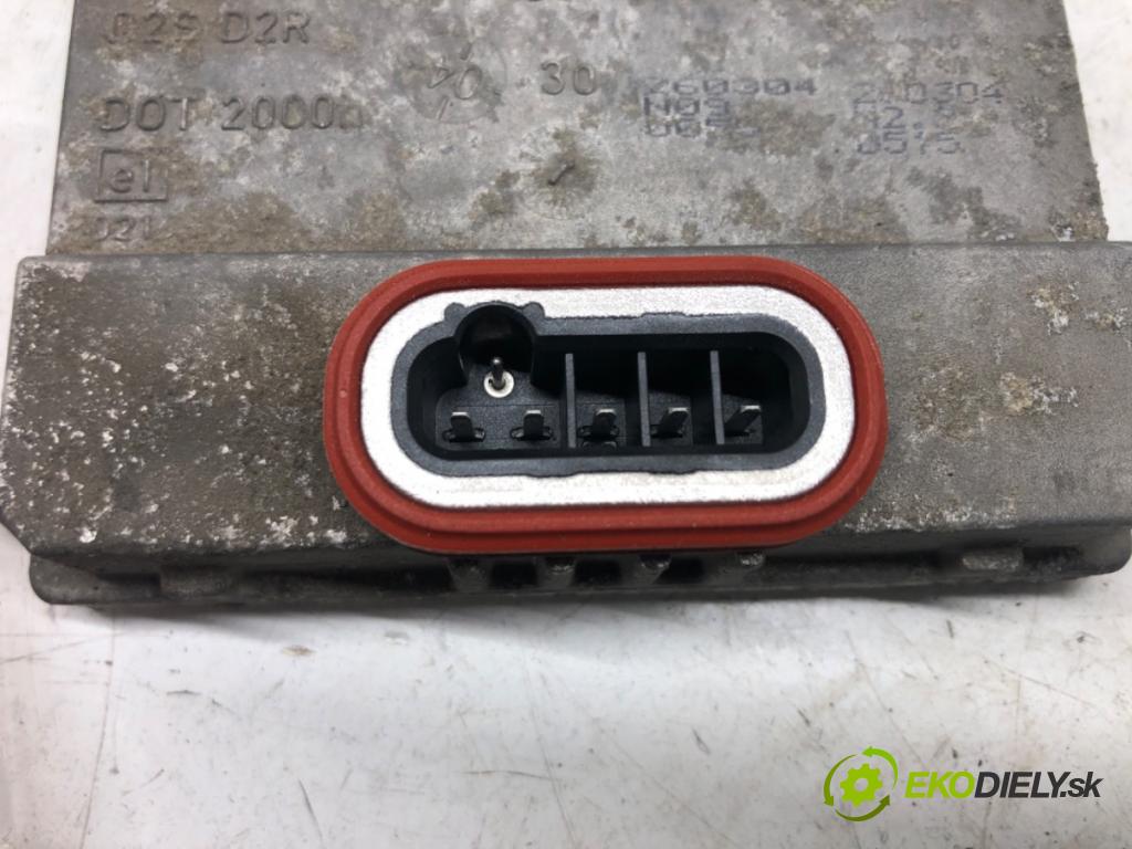 BMW 7 (E65, E66, E67) 2001 - 2009    730 d 160 kW [218 KM] olej napędowy 2002 - 2005  Menič XENON 6907488 (Riadiace jednotky xenónu)