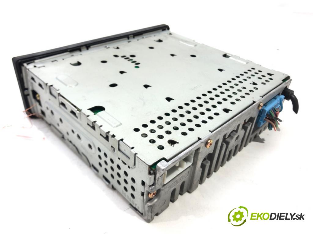 HONDA JAZZ II (GD_, GE3, GE2) 2001 - 2008    1.3 iDSi (GD1) 61 kW [83 KM] benzyna 2002 - 2008  RADIO 39100-S1A-E000 (Audio zariadenia)