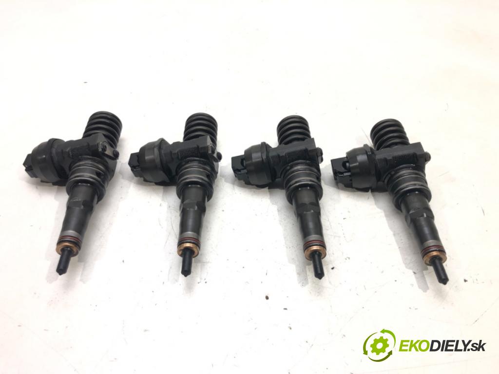 AUDI A4 B6 (8E2) 2000 - 2005    1.9 TDI 74 kW [101 KM] olej napędowy 2001 - 2004  vstrekovače 0414720037 038130073AJ (Vstrekovače)