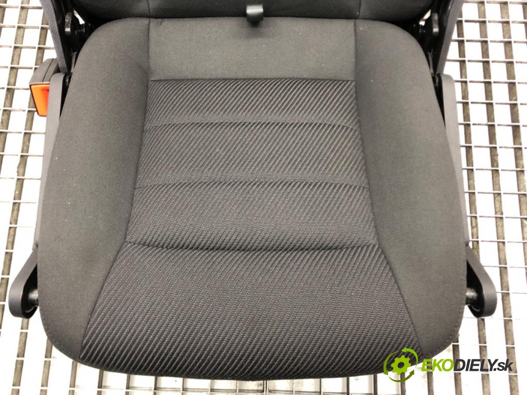FORD S-MAX (WA6) 2006 - 2014    2.0 EcoBoost 149 kW [203 KM] benzyna 2010 - 2014  sedadlo zadní část třetí VLÁDA:  (Sedačky, sedadla)